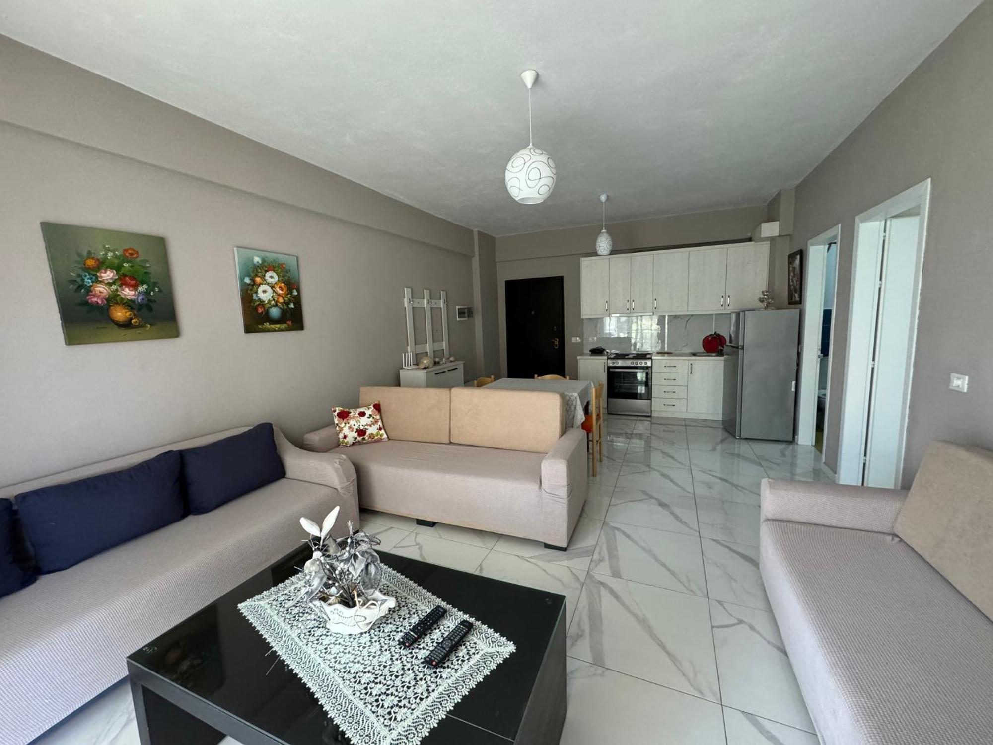 Oni'S Apartments Sarandë エクステリア 写真